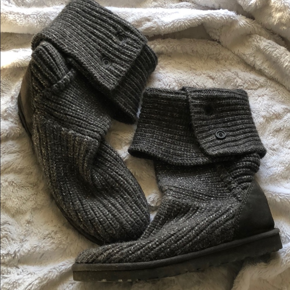 Gray knit UGG boots